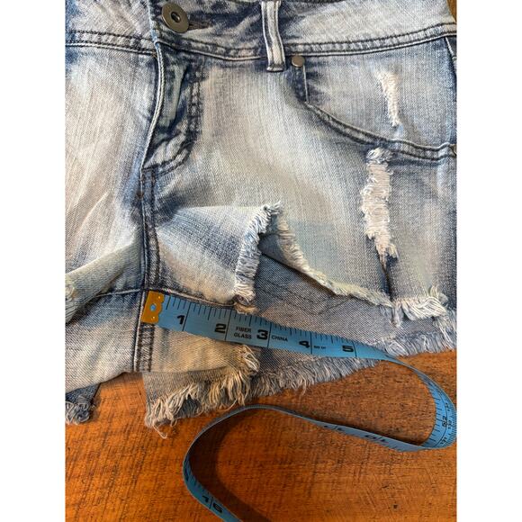Junior Girls Jake Jeans Allie Cut Off Denim Jean Distressed Shorts Size 11 - Picture 4 of 10
